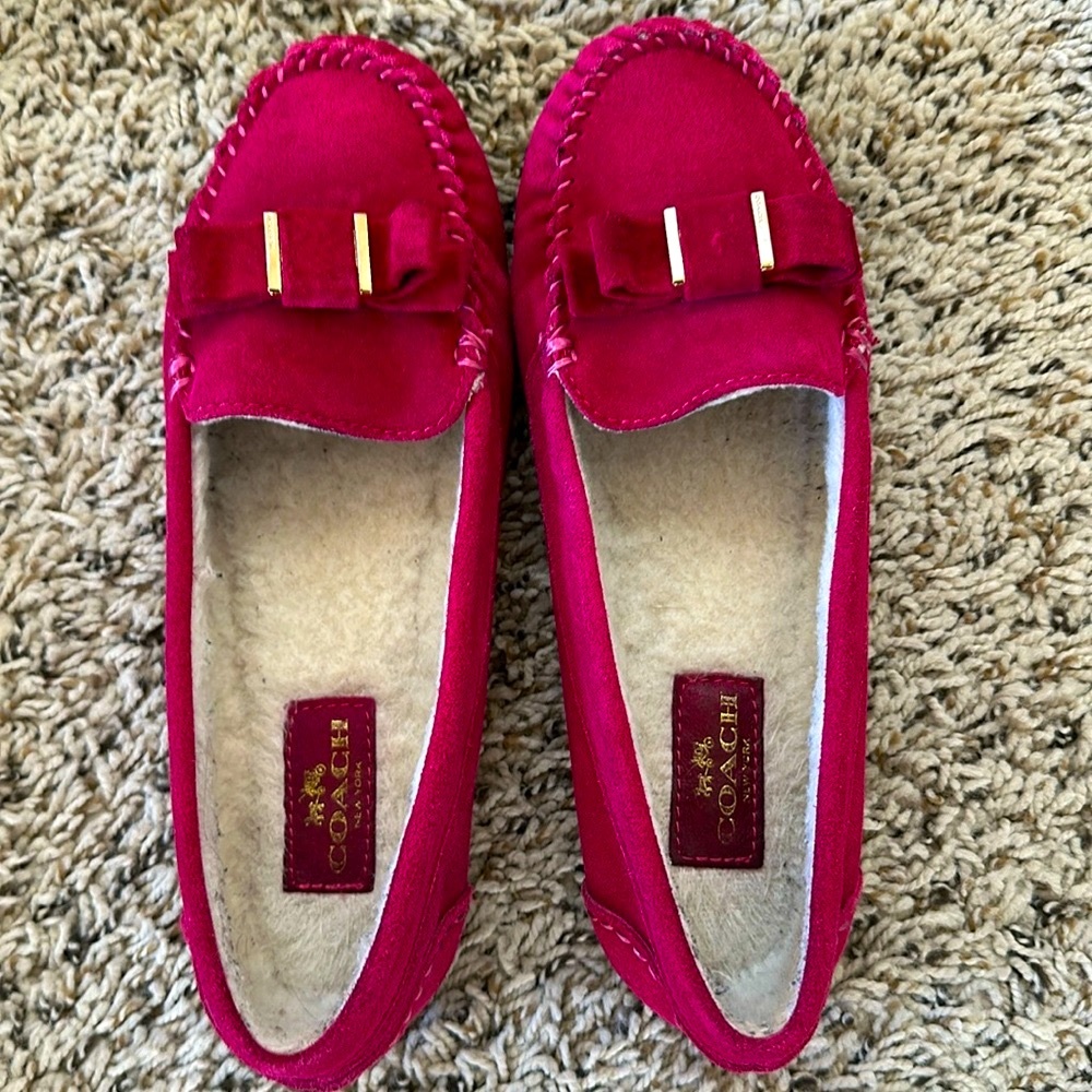 Coach Q6152 Women's Raspberry Alisha Suede Leather Moccasin/Loafers